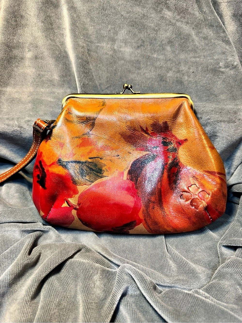 Patricia Nash "Savena" Leather Framed Kiss-Lock Wristlet Clutch
